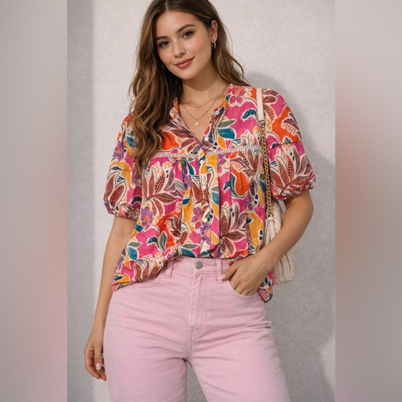 unbranded Tops - Floral Multicolor Top- L